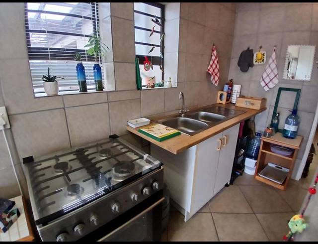 3 BEDROOM HOUSE FOR SALE IN STILBAAI-WES